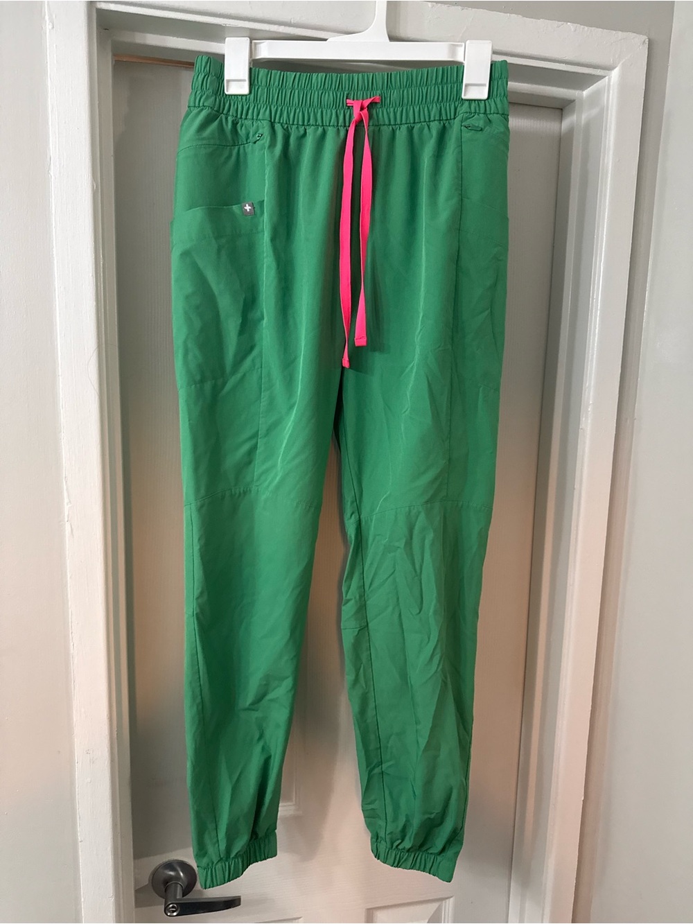 FIGS Alexandra FreeX Safety Green Scrub Joggers